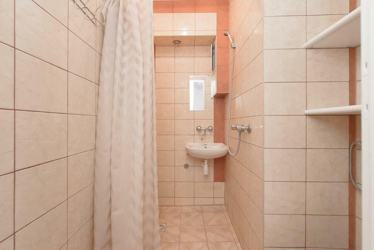 Sunny Beach Apartment Brzezno กดัญสก์ ภายนอก รูปภาพ